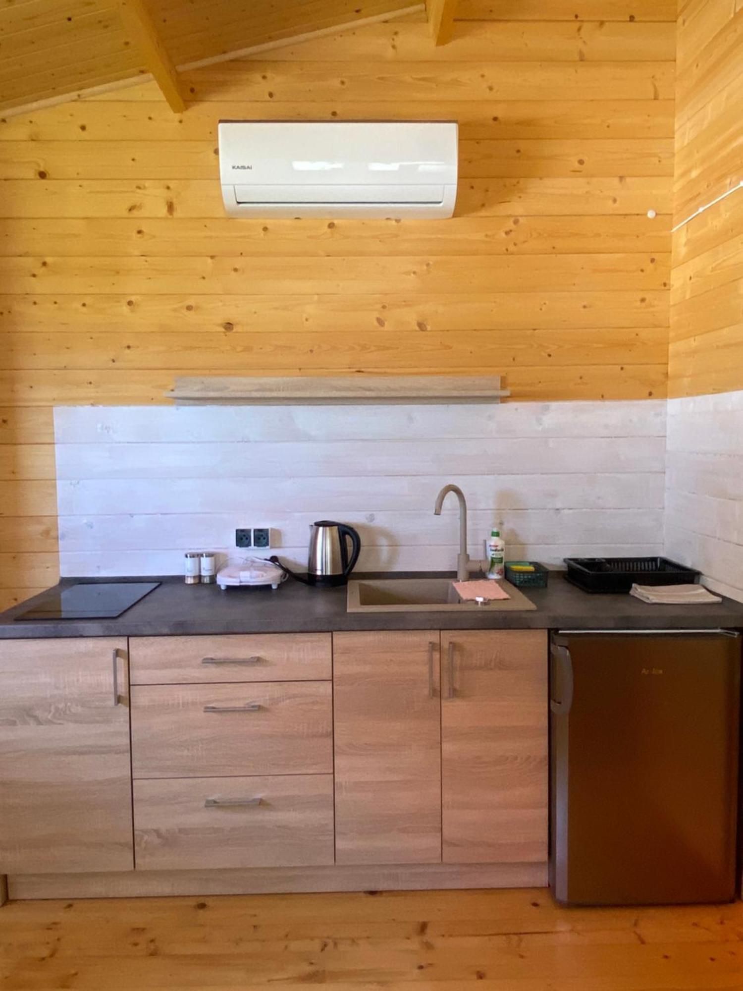 Pokoje I Domki Wiktoria Bedzino Exterior foto