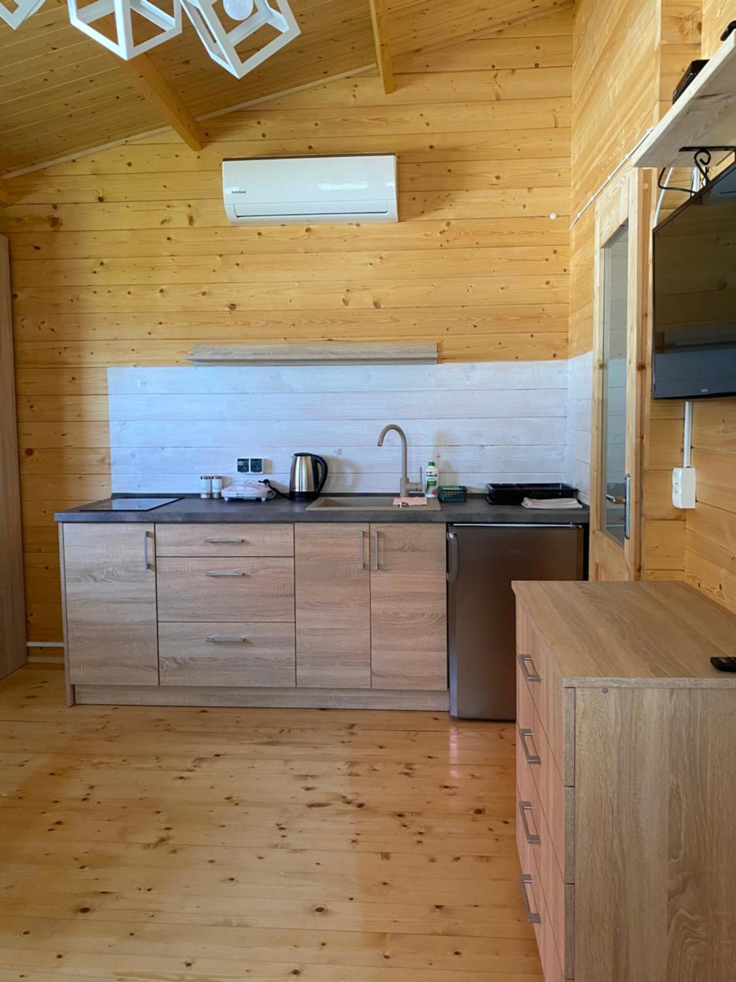 Pokoje I Domki Wiktoria Bedzino Exterior foto