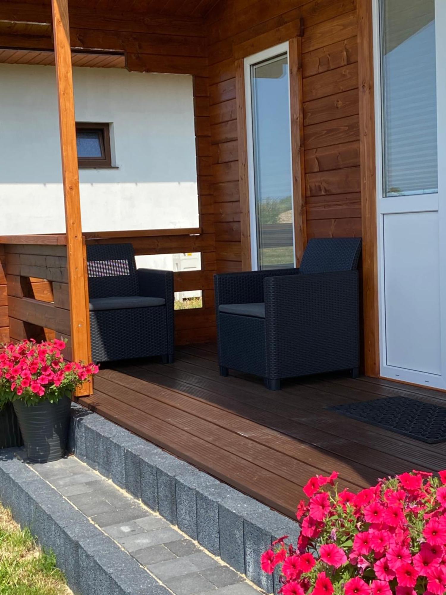Pokoje I Domki Wiktoria Bedzino Exterior foto